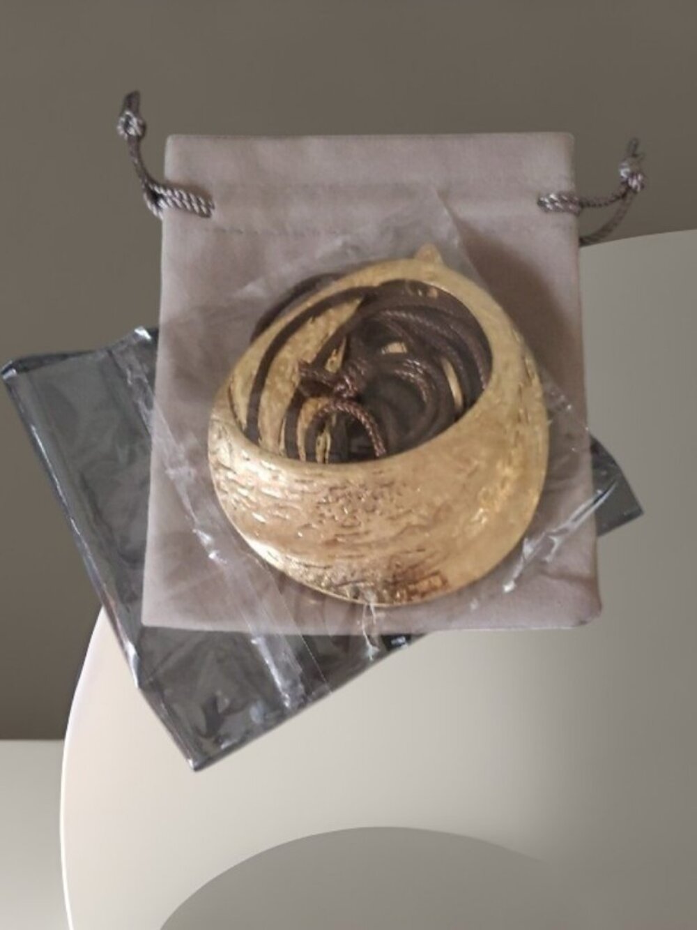Women Leather Cord/Rope Y Neck Gold Circle Pendant Necklace ✨NWOT/Orig. Pkg)✨ - Picture 8 of 9